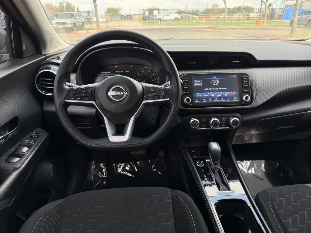 2023 Nissan Kicks Image 15