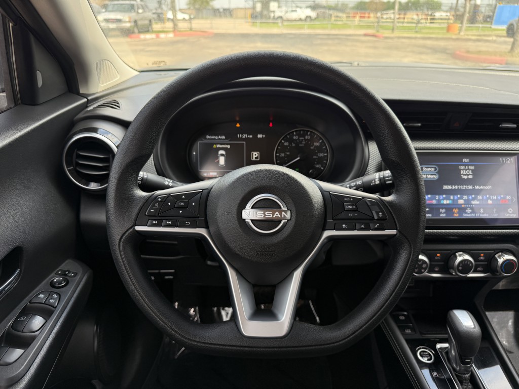 2023 Nissan Kicks Image 16