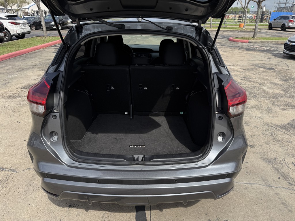 2023 Nissan Kicks Image 31