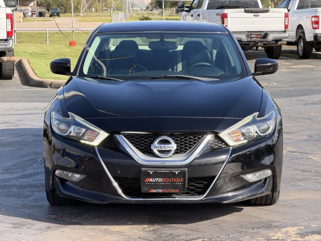 2017 Nissan Maxima Image 8