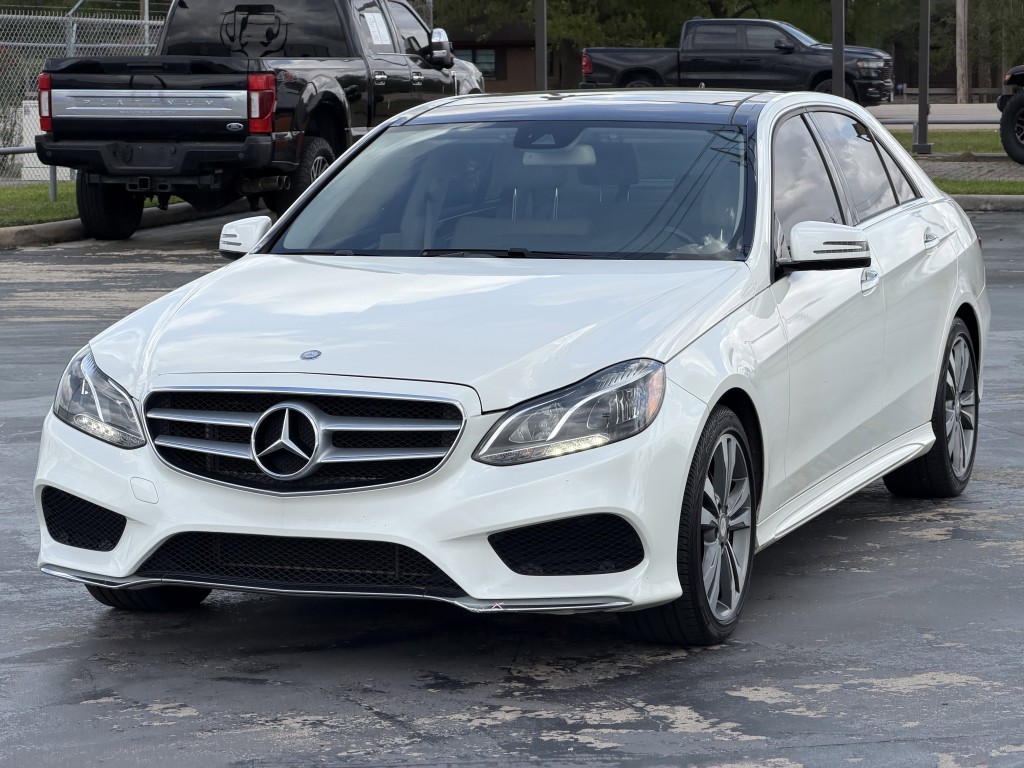 2016 Mercedes-Benz E-Class Image 5