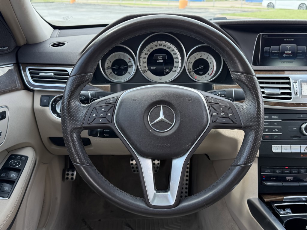 2016 Mercedes-Benz E-Class Image 14