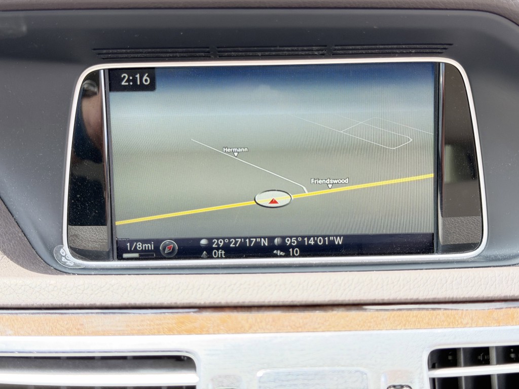 2016 Mercedes-Benz E-Class Image 17