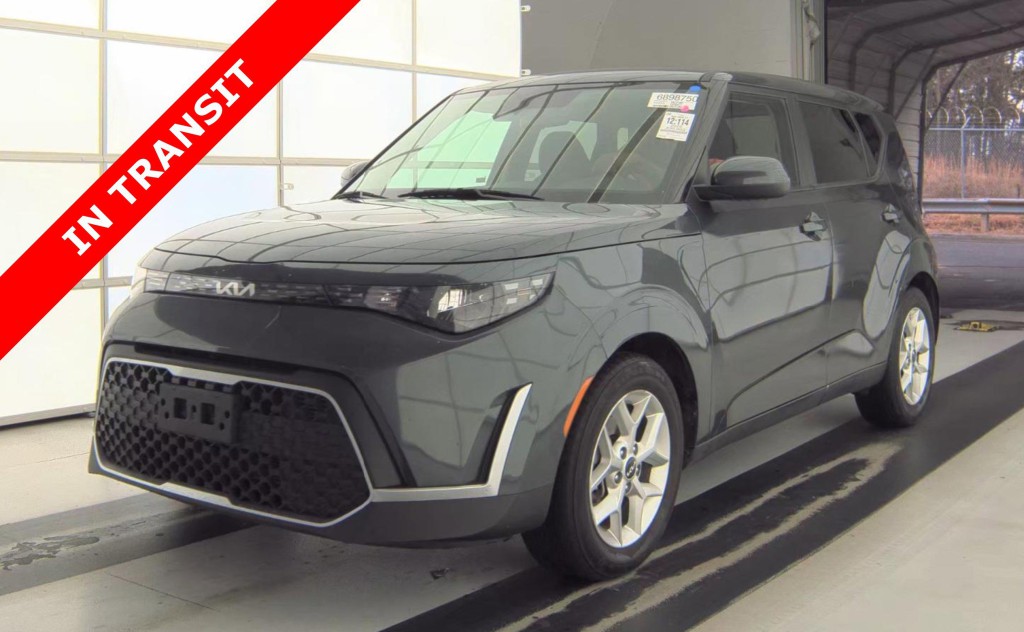 2025 Kia Soul Image 1