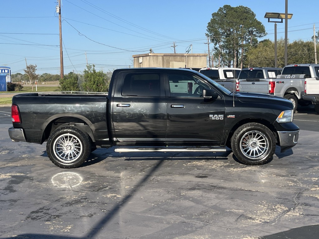 2017 RAM 1500 Image 11