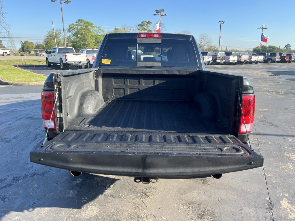 2017 RAM 1500 Image 12