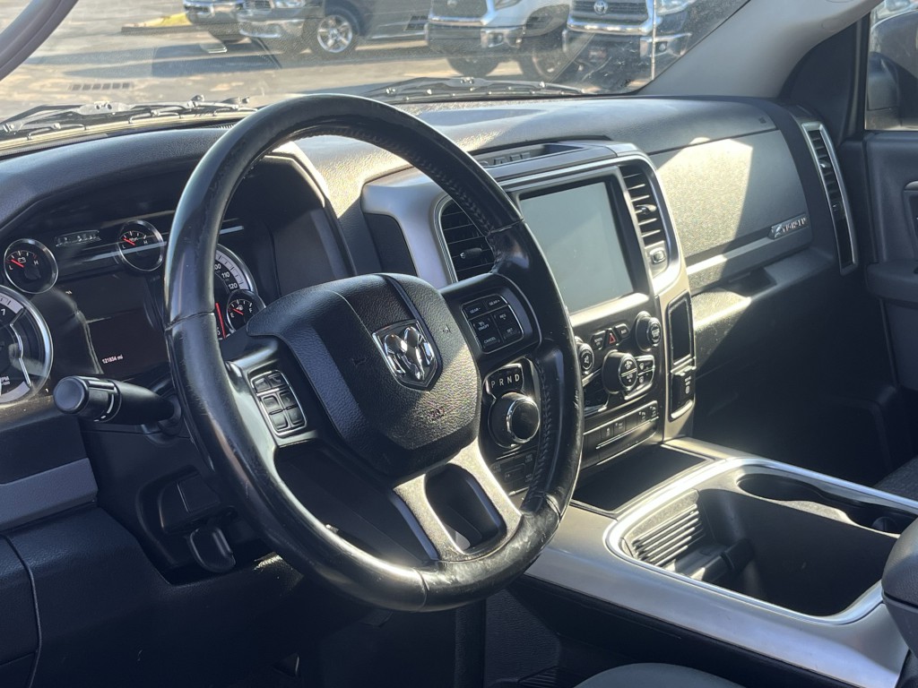 2017 RAM 1500 Image 13