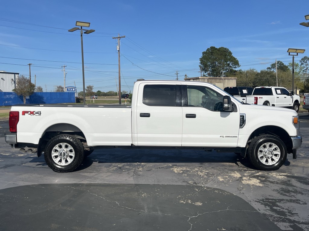 2022 Ford F-350 Image 10