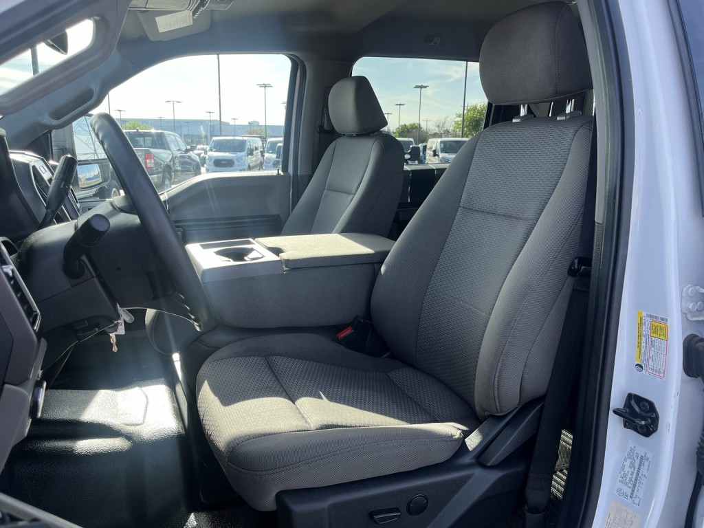 2022 Ford F-350 Image 13