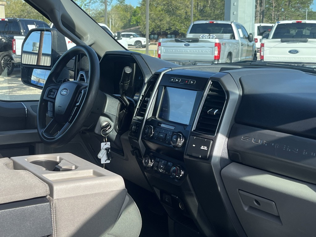 2022 Ford F-350 Image 14