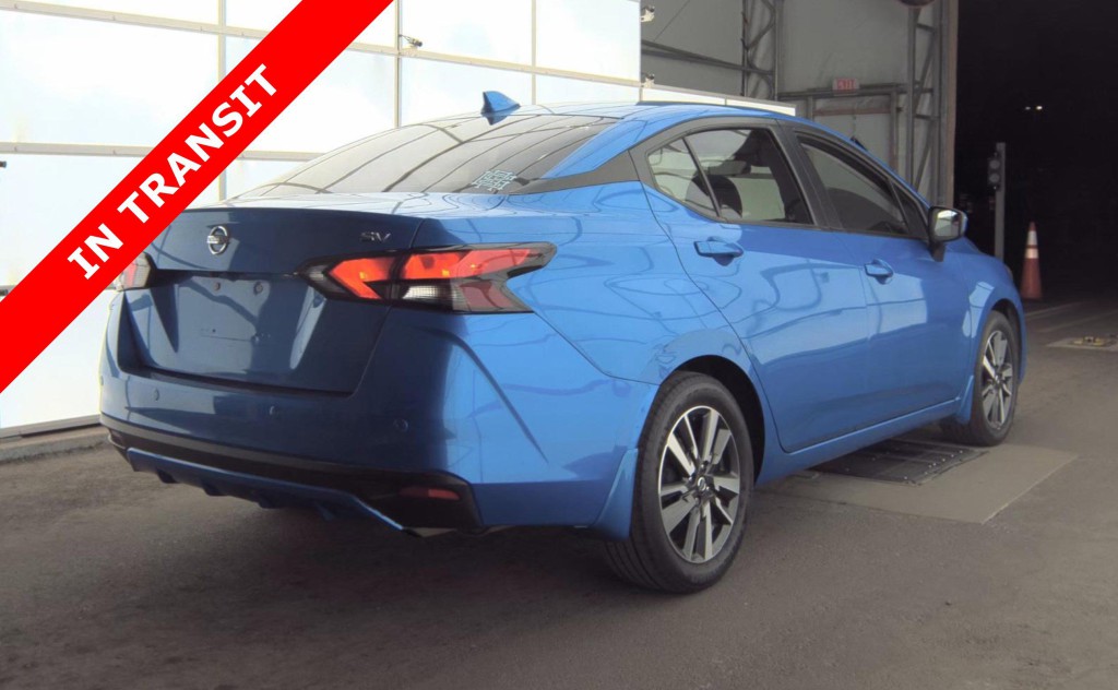 2021 Nissan Versa Image 6