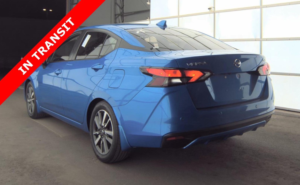 2021 Nissan Versa Image 7