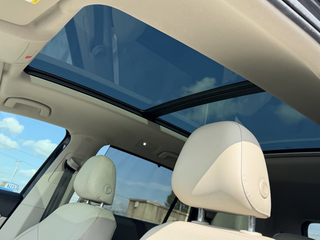 2021 Volkswagen Atlas Image 3