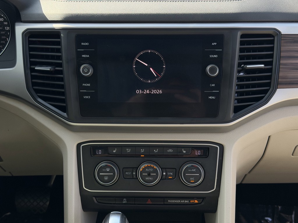 2021 Volkswagen Atlas Image 6