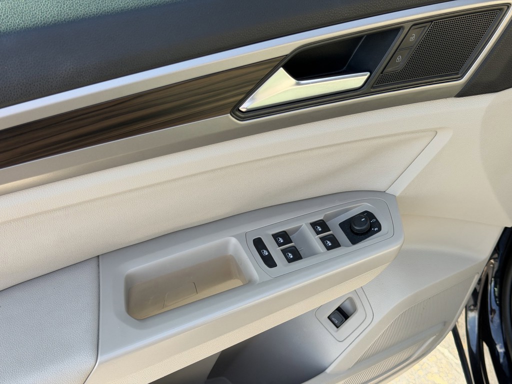 2021 Volkswagen Atlas Image 20