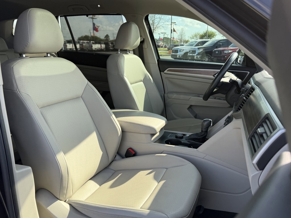 2021 Volkswagen Atlas Image 26