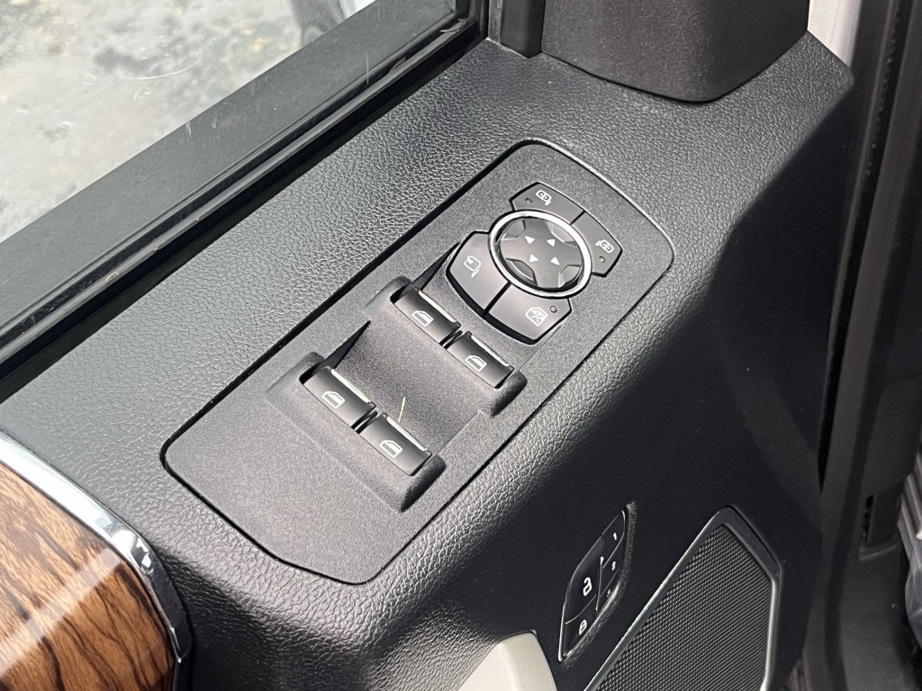 2018 Ford F-150 Image 16