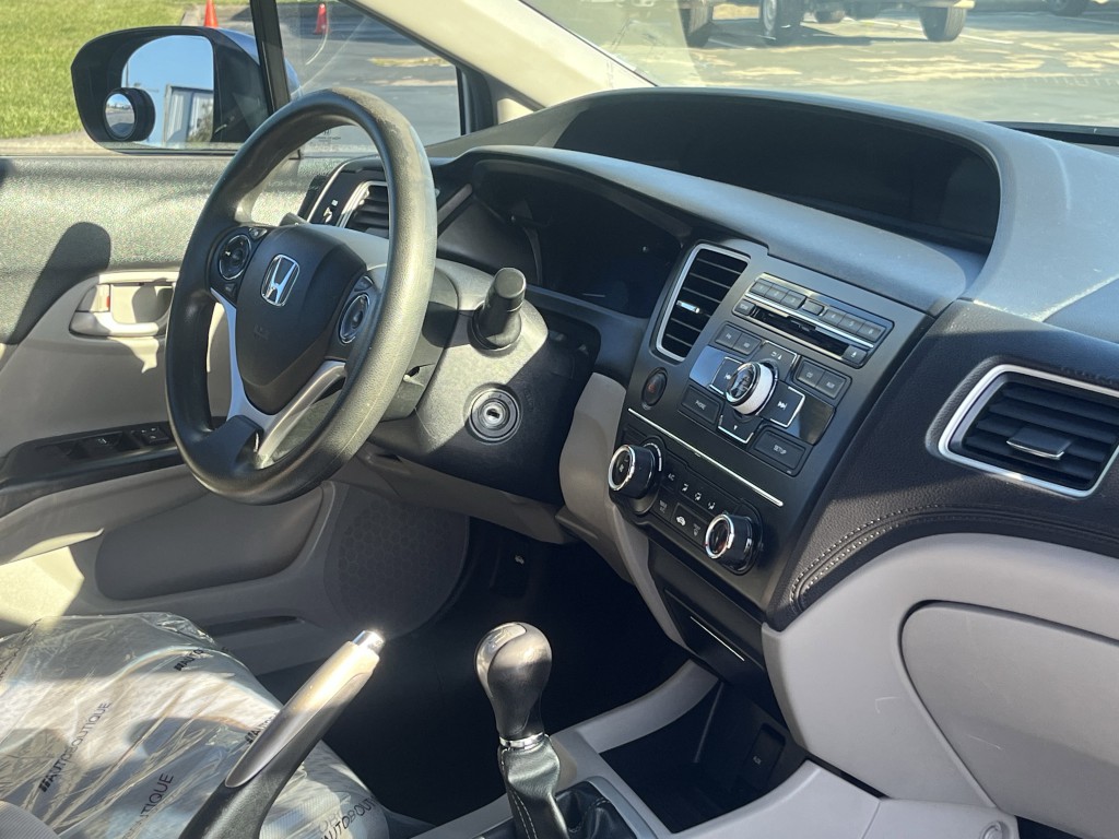 2014 Honda Civic Image 14
