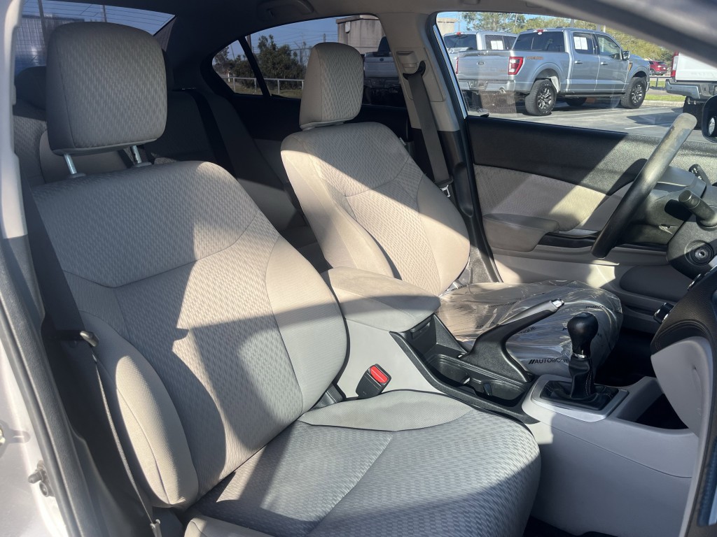 2014 Honda Civic Image 15