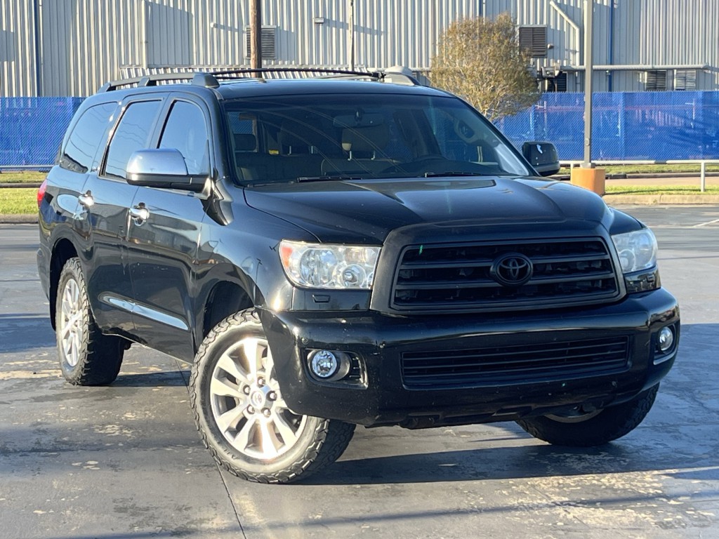 2011 Toyota Sequoia Image 3