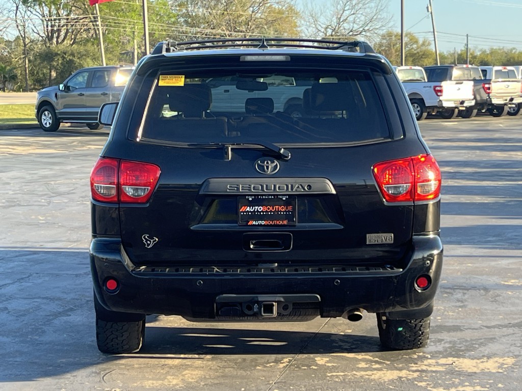 2011 Toyota Sequoia Image 9