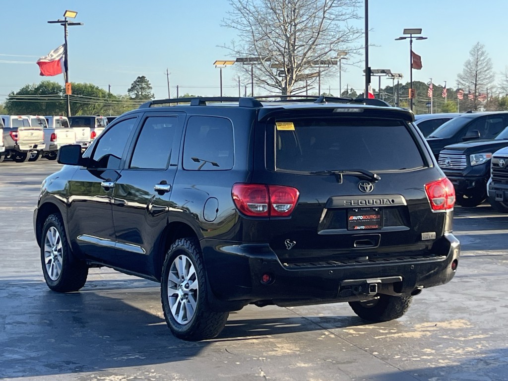 2011 Toyota Sequoia Image 10