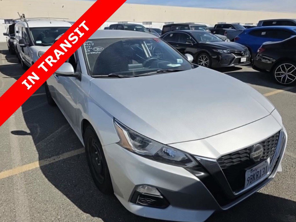 2020 Nissan Altima Image 5