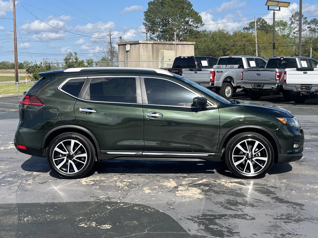 2020 Nissan Rogue Image 10