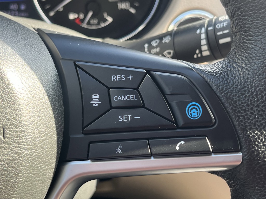 2020 Nissan Rogue Image 21