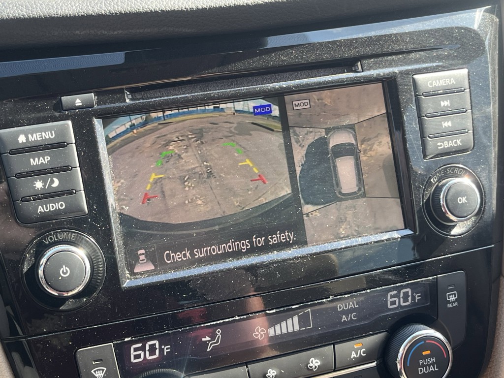 2020 Nissan Rogue Image 24