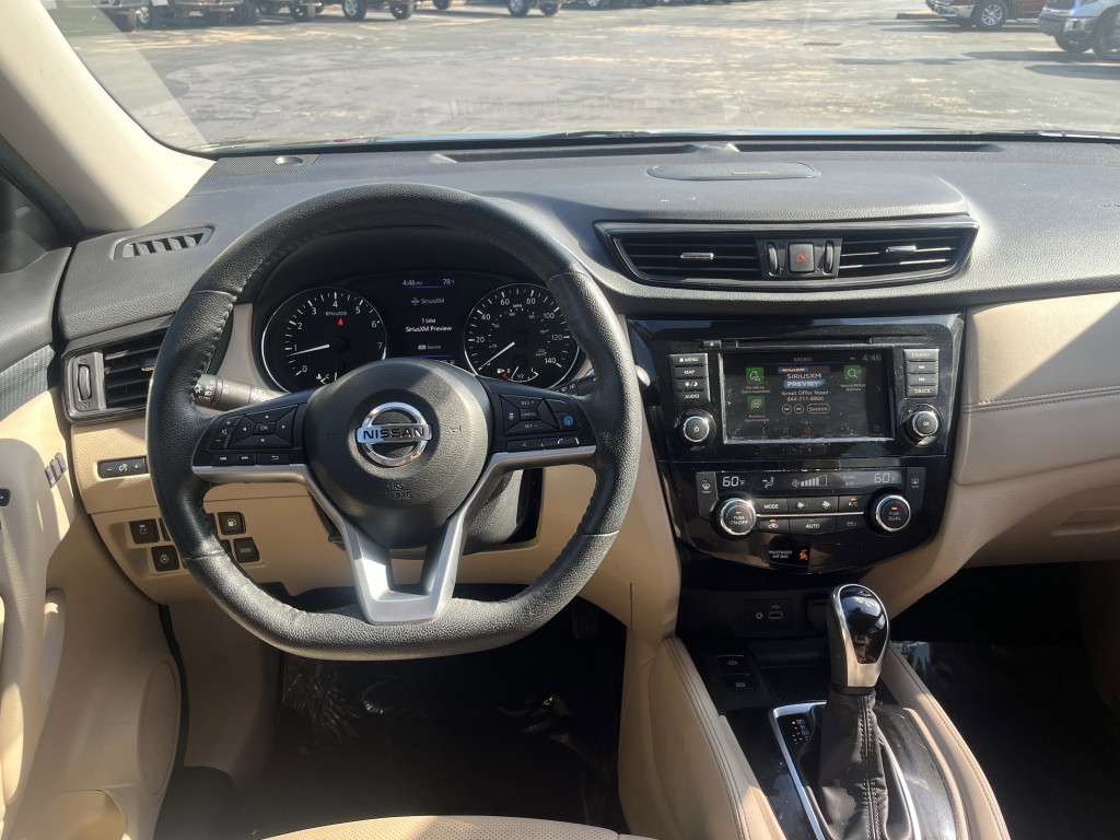 2020 Nissan Rogue Image 26