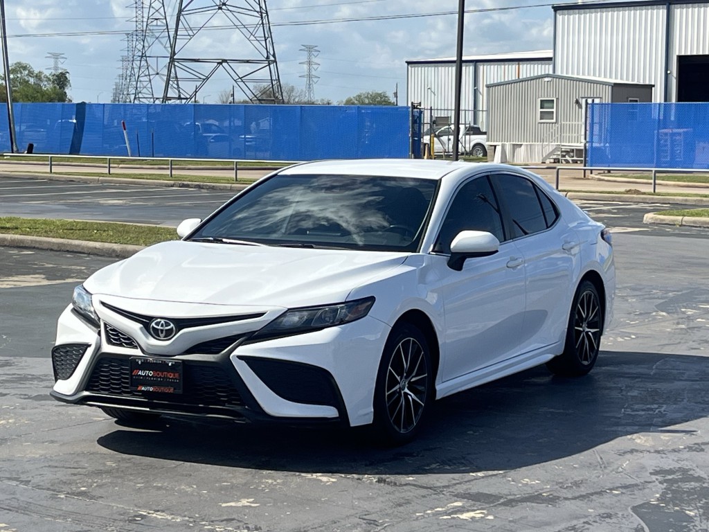 2021 Toyota Camry Image 6