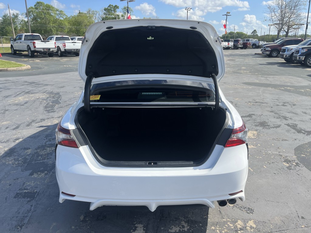 2021 Toyota Camry Image 11