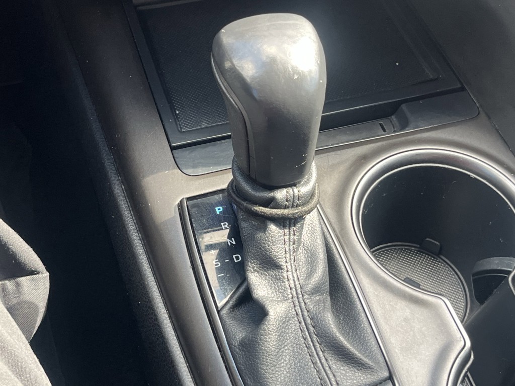 2021 Toyota Camry Image 24