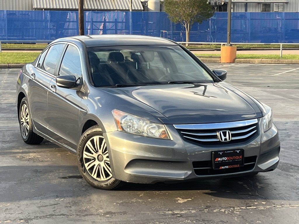 2012 Honda Accord Image 3