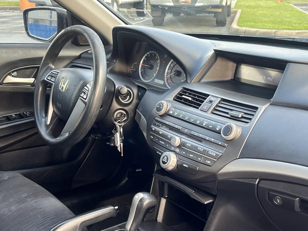 2012 Honda Accord Image 15