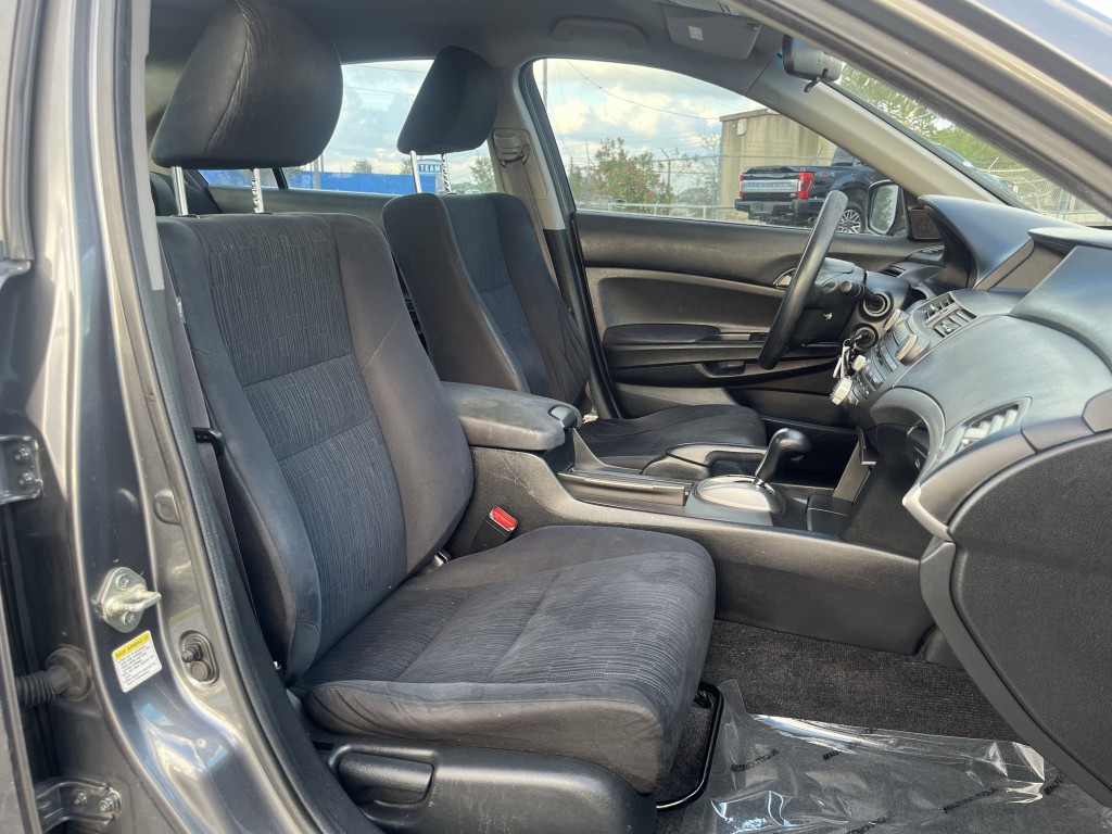2012 Honda Accord Image 26