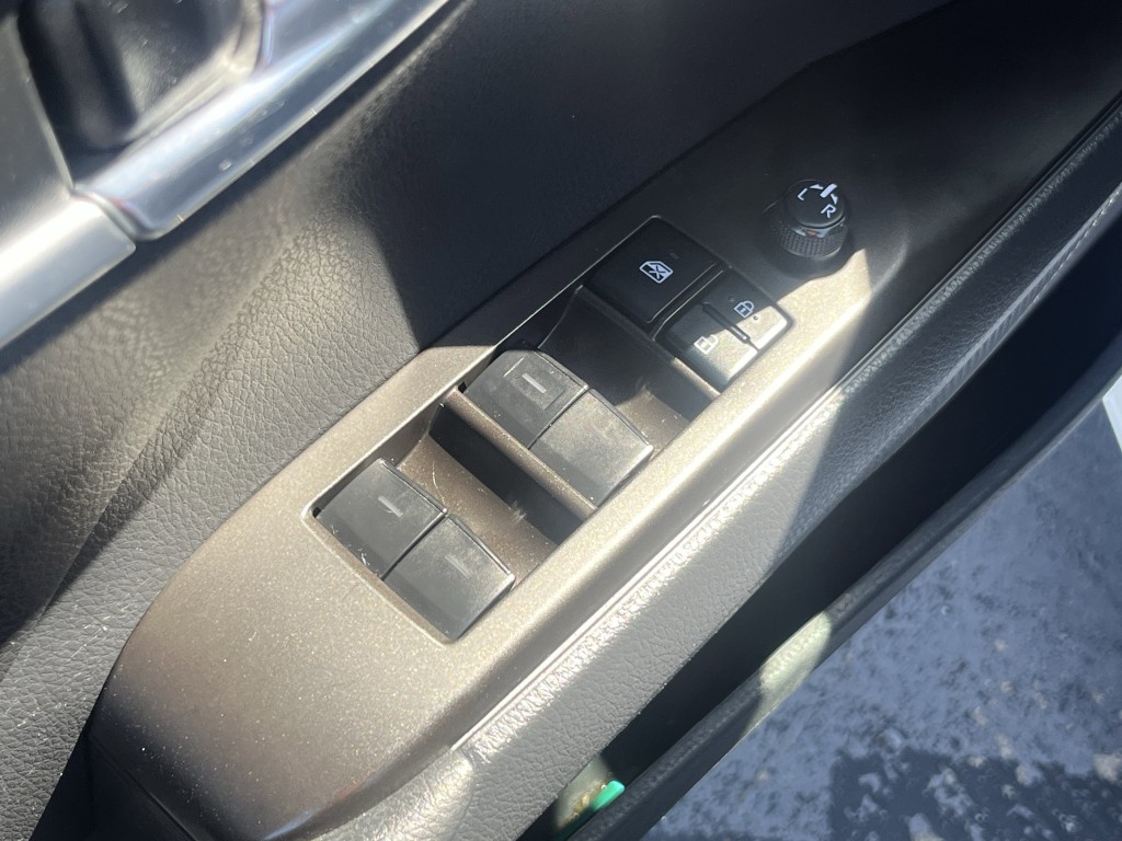 2022 Toyota Camry Image 19