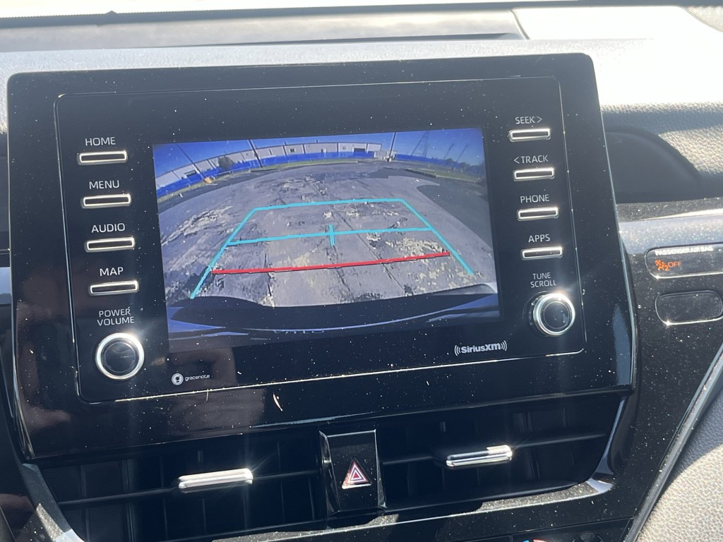 2022 Toyota Camry Image 25