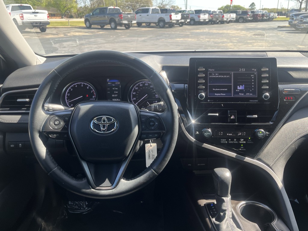 2022 Toyota Camry Image 27