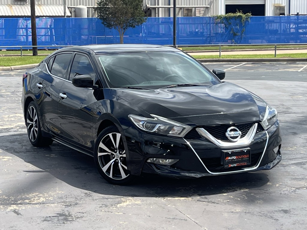 2017 Nissan Maxima Image 3