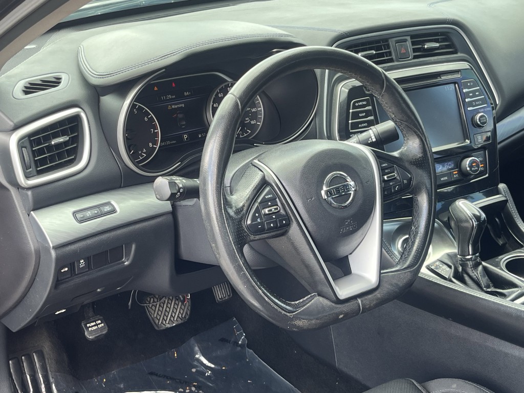 2017 Nissan Maxima Image 14