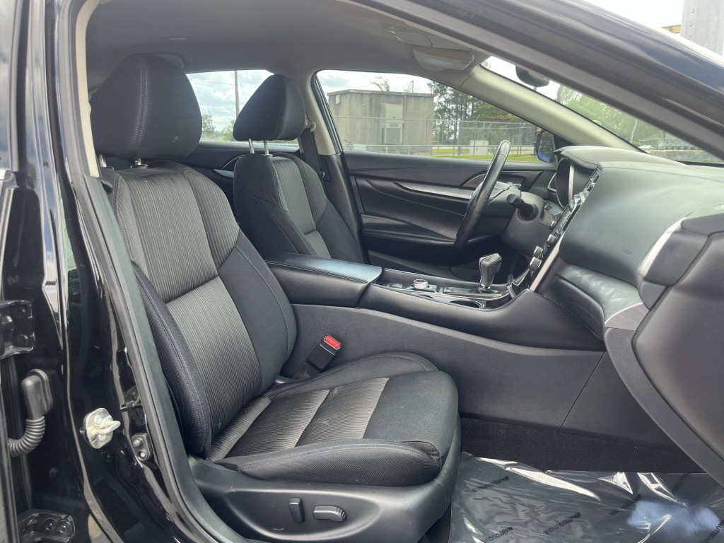 2017 Nissan Maxima Image 29
