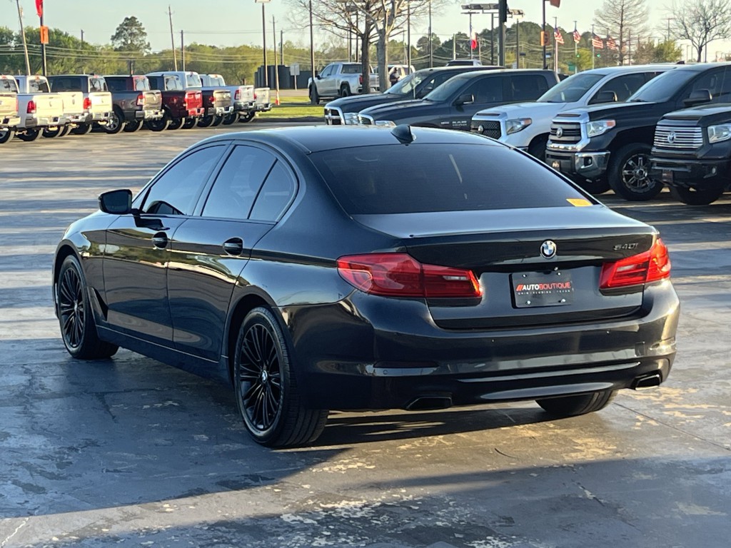 2018 BMW 5 Series Image 9