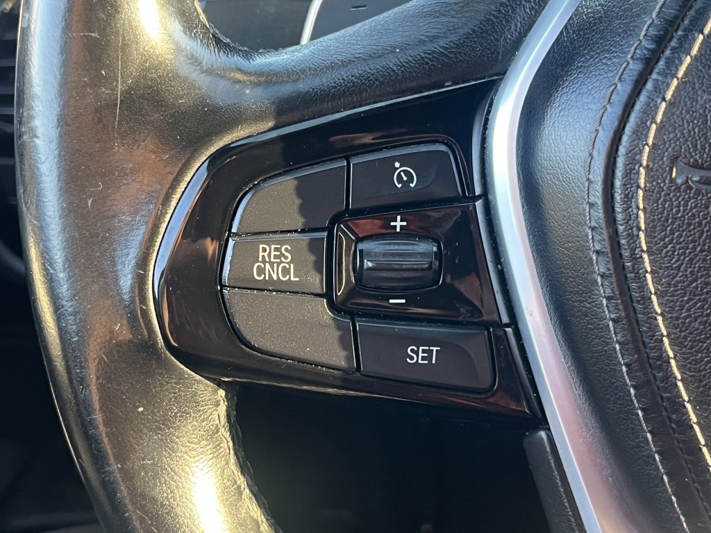 2018 BMW 5 Series Image 22