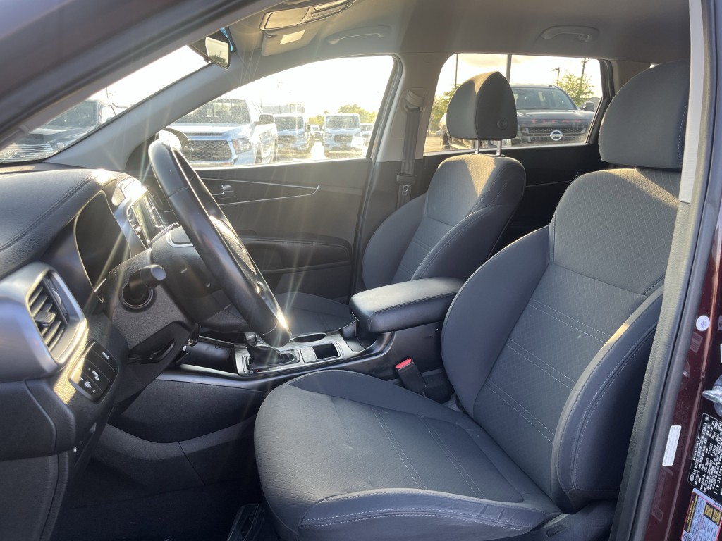 2019 Kia Sorento Image 24