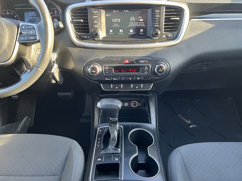 2019 Kia Sorento Image 28