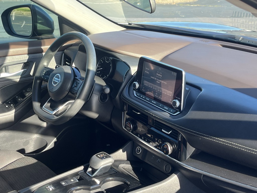 2021 Nissan Rogue Image 15