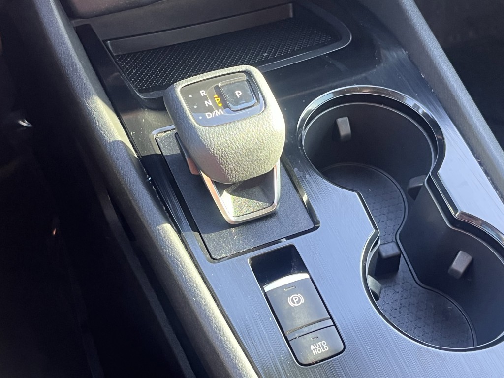 2021 Nissan Rogue Image 24