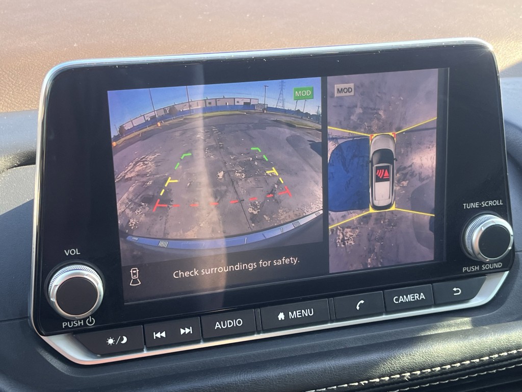 2021 Nissan Rogue Image 25